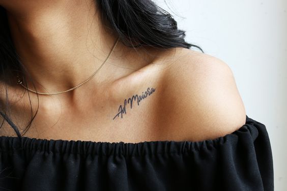 Tatuajes pequeños y sus significados - TANIA TATTOO