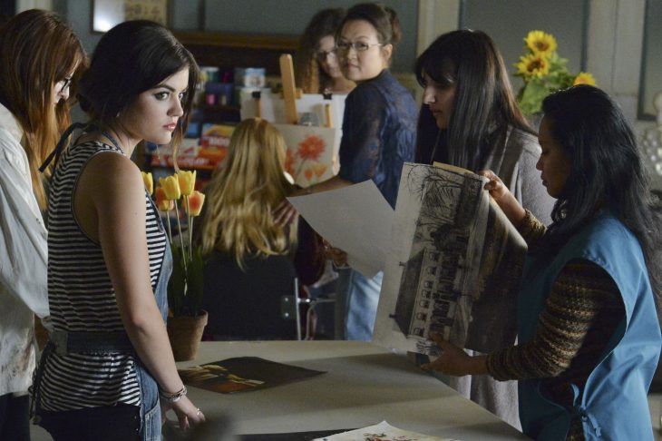 Escena de la serie Pretty Little liars 