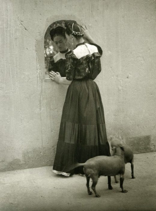 Frida Kahlo, fotografía de Lola Alvarez Bravo, 1944 