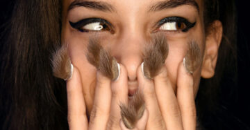 Uñas peludas: La nueva tendencia que está enloqueciendo a las mujeres ¡Es horrible!