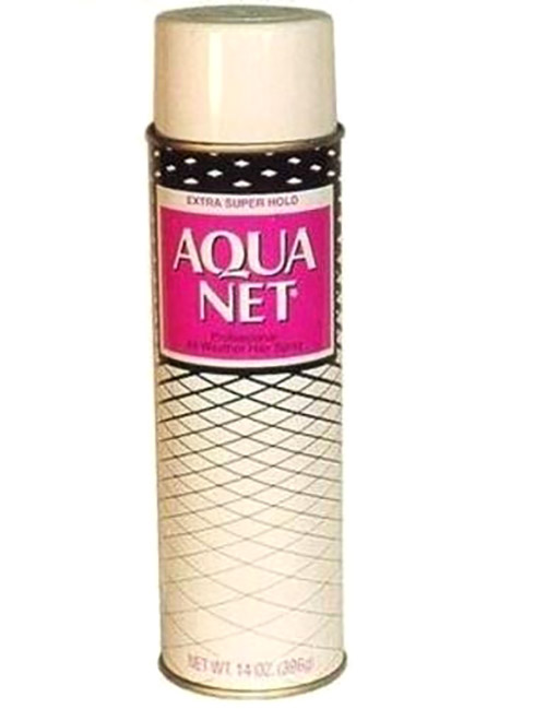 Spray Aquanet. 