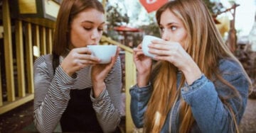 Una taza de café puede alargar tu vida: estudio