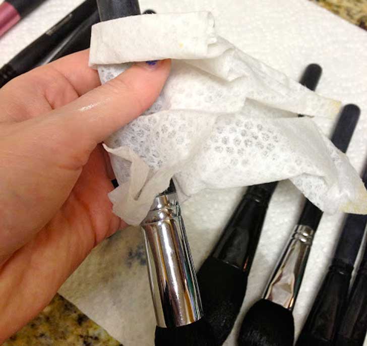 Las claves para limpiar y ordenar tu maquillaje - L'BEAUTÉ