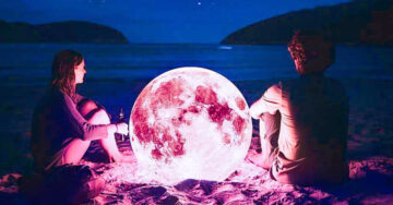 El 30 de abril habrá luna rosa; así afectará tus relaciones según tu signo zodiacal