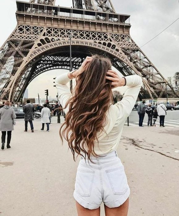 chica en parís 