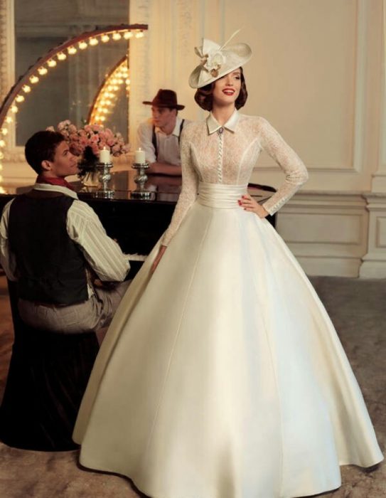 Vestidos de novia inspirados en los años 40 que son hermosos