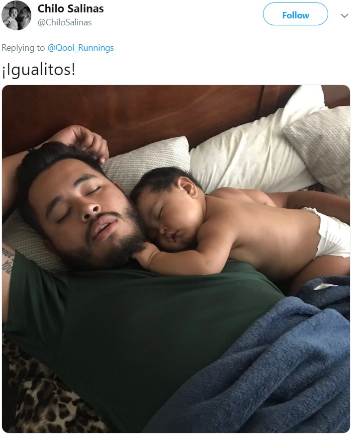 Papas Comparten Tiernas Fotos De Hijos Dormidos Sobre Ellos