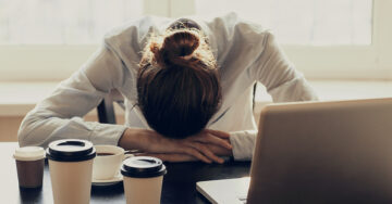 ¿Exhausta por el trabajo? Podrías padecer Síndrome de ‘Burnout’