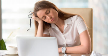 Ignorar a compañeros de trabajo ayudaría a evitar cansancio