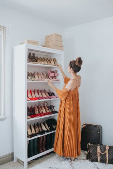 Ideas bonitas para que tu closet sin puertas no sea vea feo