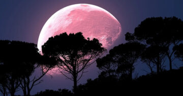 Prepárate para ver la Luna de Fresa y el eclipse lunar de junio