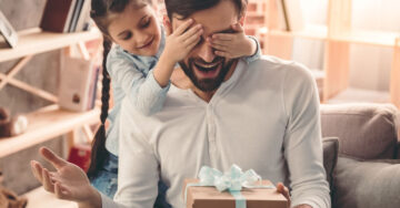 5 Regalos que papá agradecerá más que una fiesta