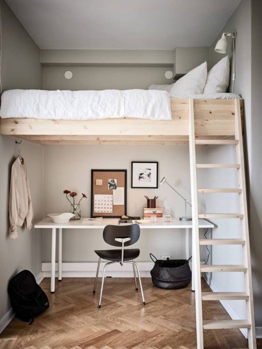 Organización de habitación pequeña con estilo de colores blanco y madera