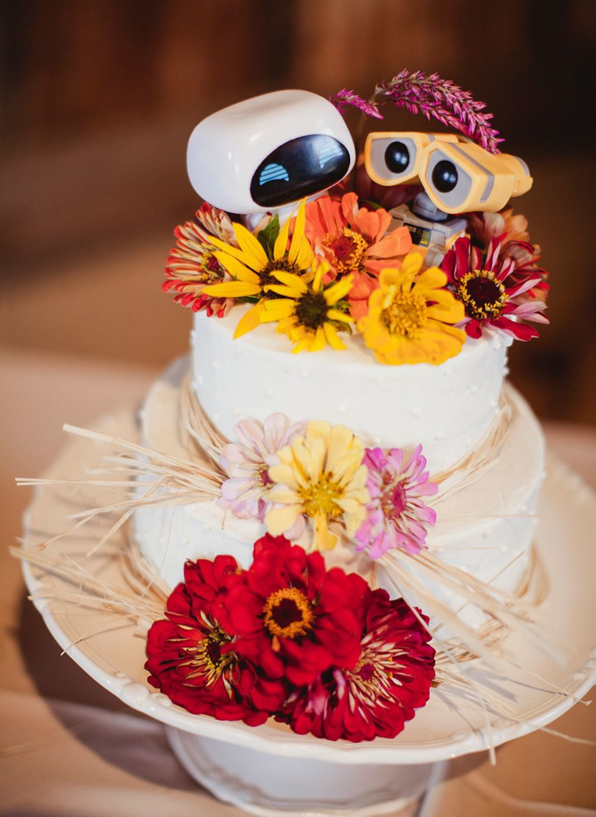 28 Creativos pasteles de boda que son hermosas obras de arte