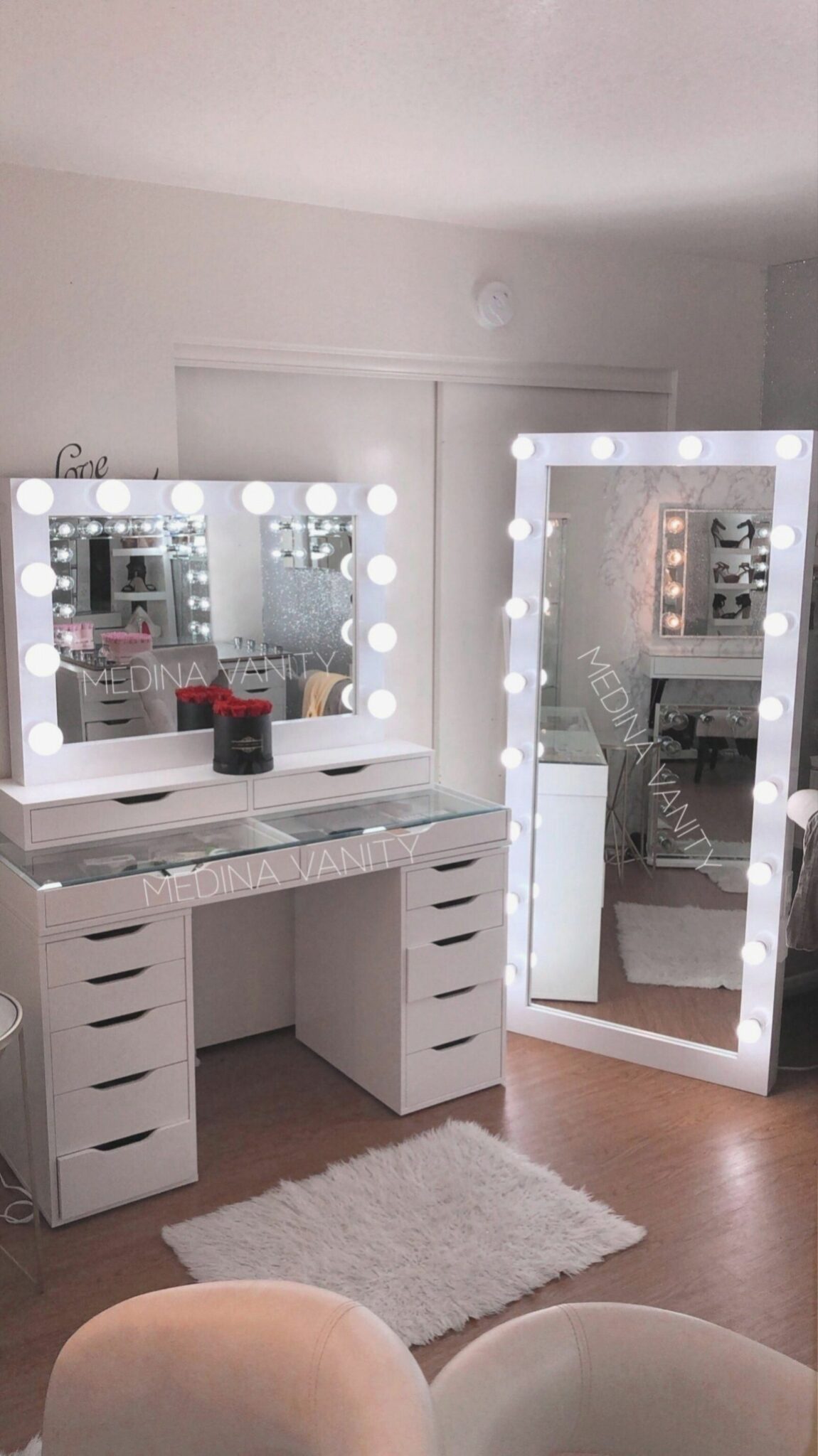 ‘Makeup rooms’ para inspirarte a tener un espacio de ensueño