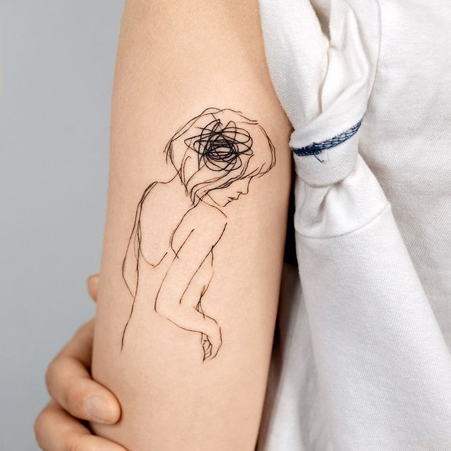 13 Tatuajes con diseños minimalistas que te cautivarán