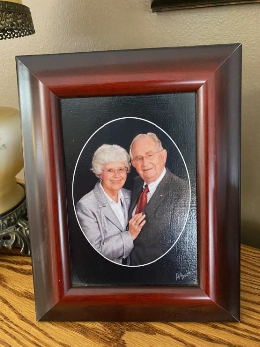 image of a photograph in a picture frame