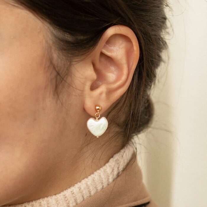 pearl heart earrings