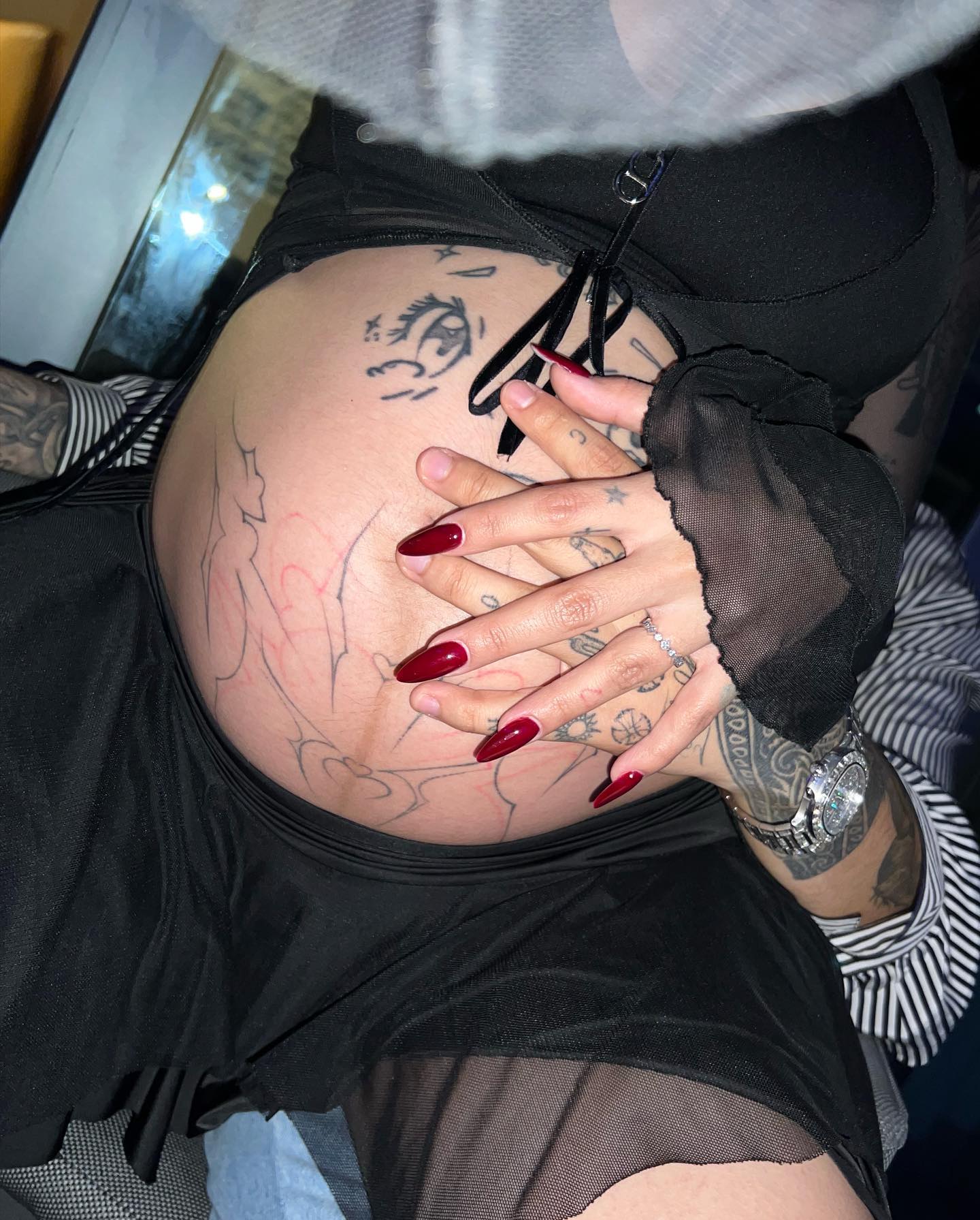 Cazzu Shows Her Pregnancy Belly And This Is How Christian Nodal Reacted